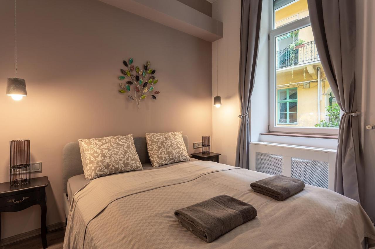 Goldcentral Apartments Akacfa Studios Budapešť Exteriér fotografie